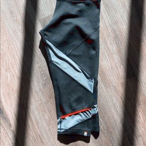 ADIDAS crop leggings!